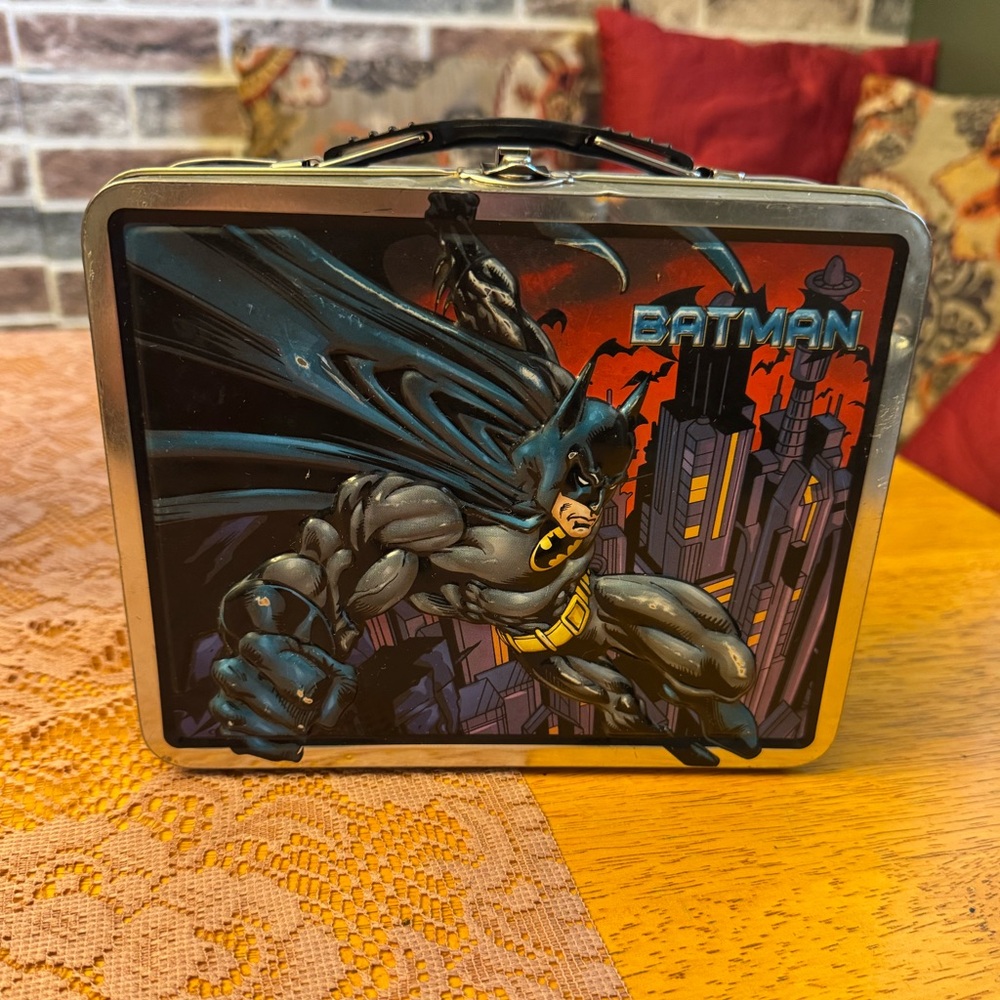 VTG Batman Metal Lunchbox